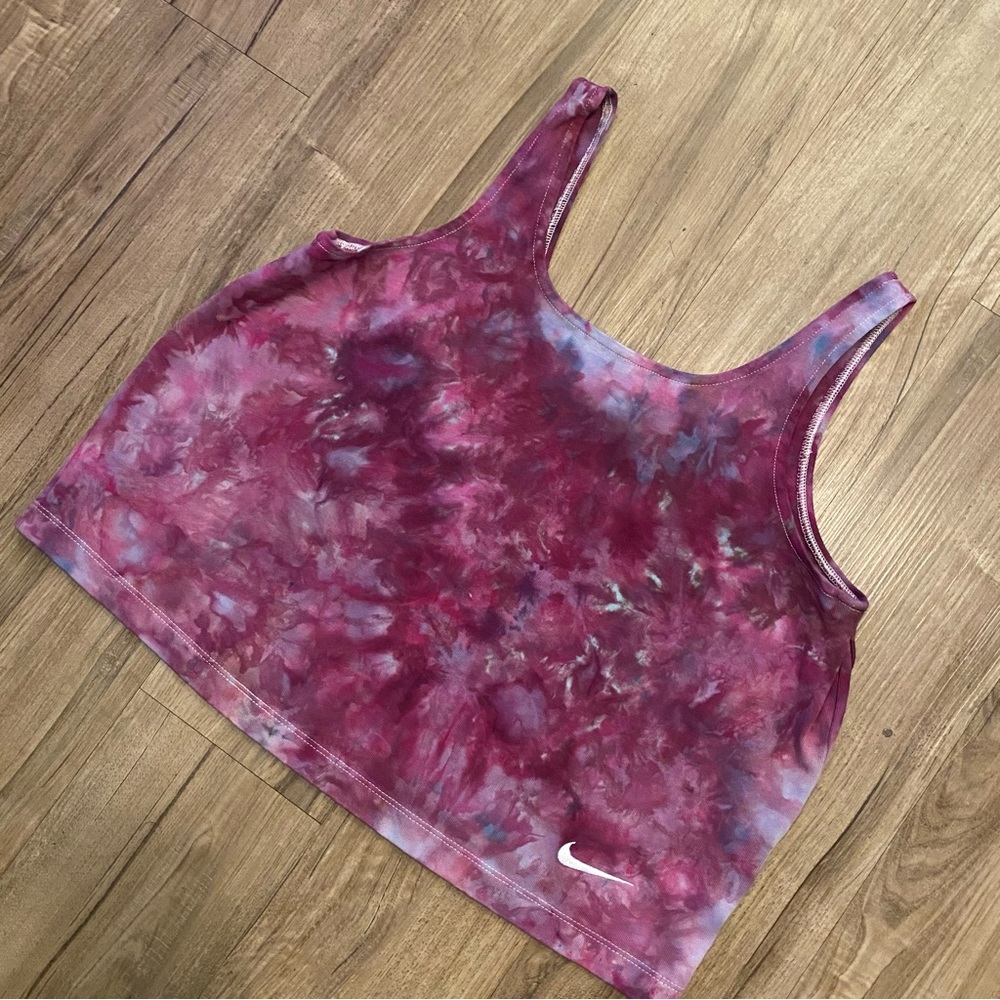 👾NEW👾 CUSTOM NIKE TIE DYE WMNS TANK TOP